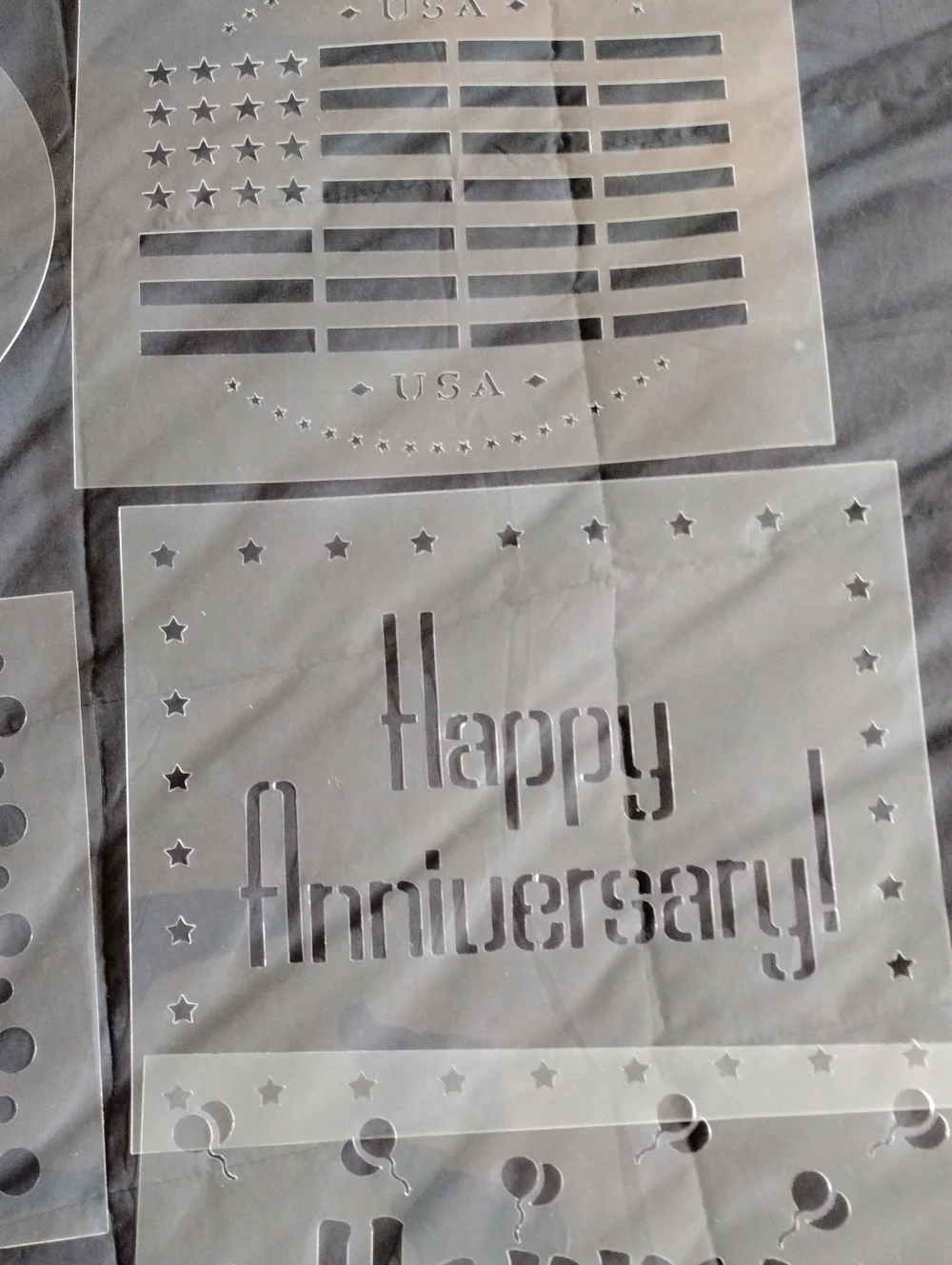 Happy Anniversary Cake Stencil - Clear Plastic (Gray)